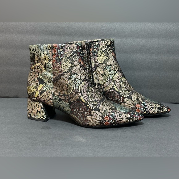 Alex Marie Shoes - Alex Marie Brocade Ankle Boots – Size 8M – Floral Jacquard Heels